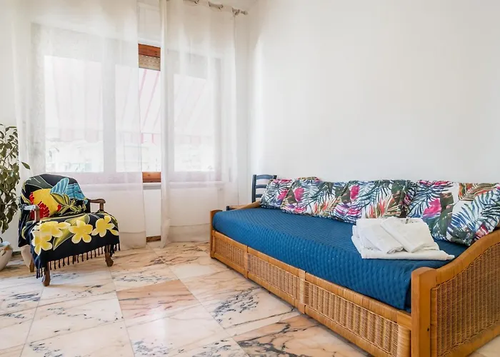 Apartman Lovely X5 W/ Terrace & Private Parking La Spezia